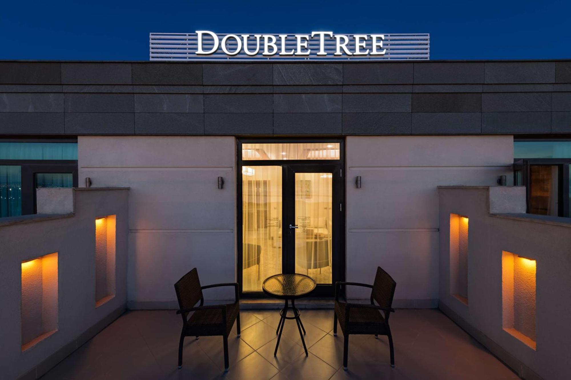 Doubletree By Hilton Van Exterior foto
