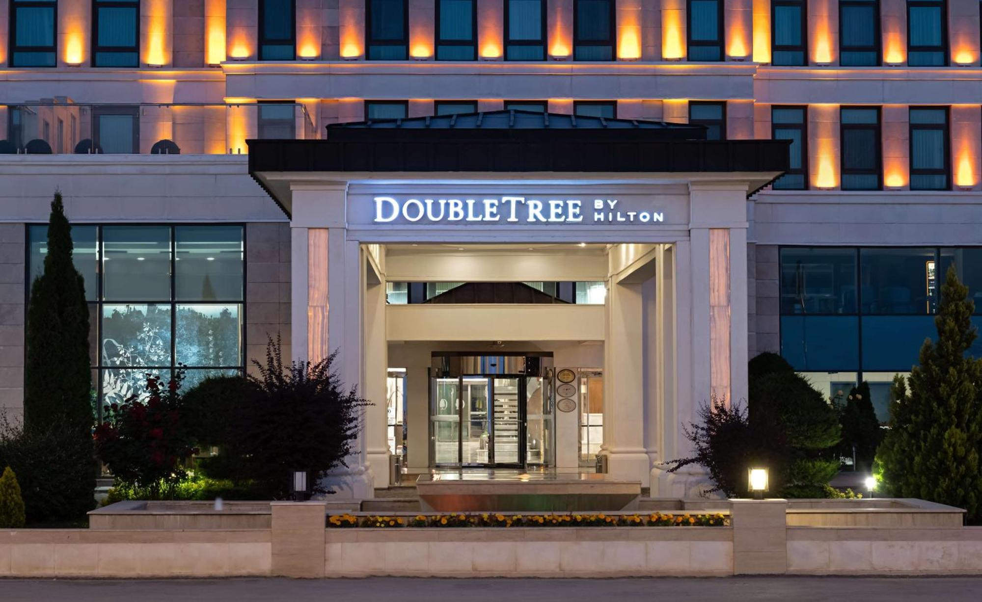 Doubletree By Hilton Van Exterior foto
