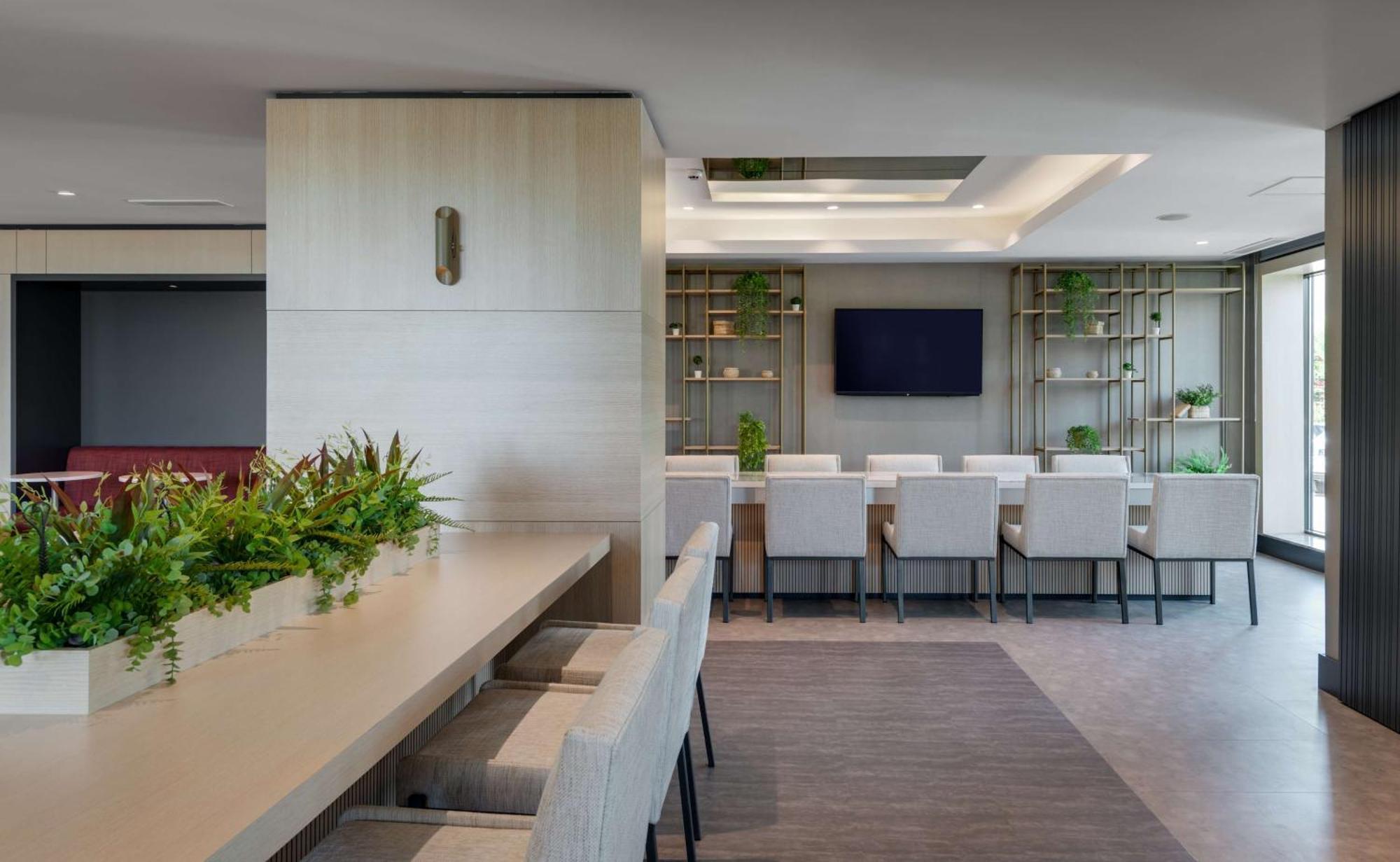 Doubletree By Hilton Van Exterior foto
