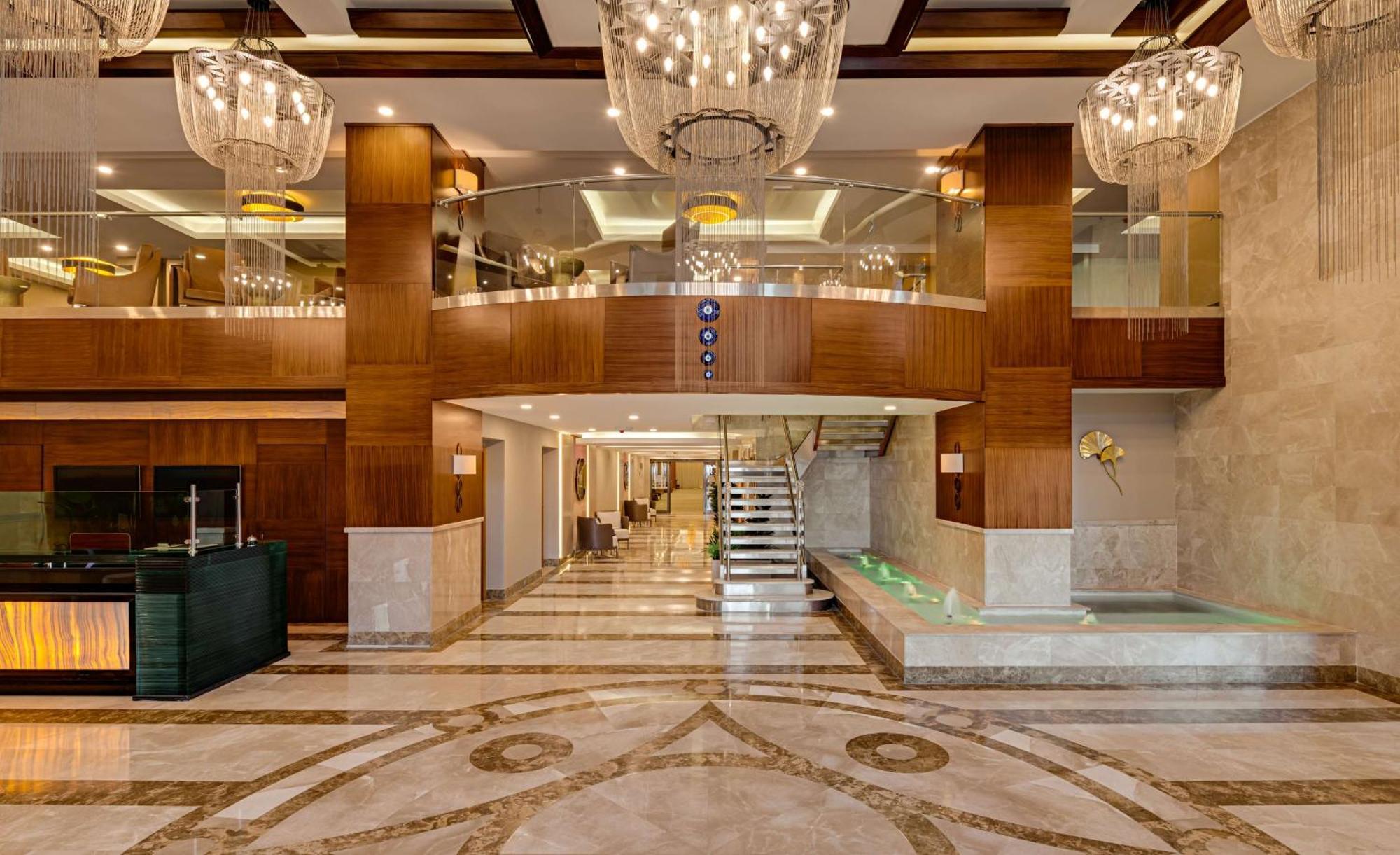 Doubletree By Hilton Van Exterior foto