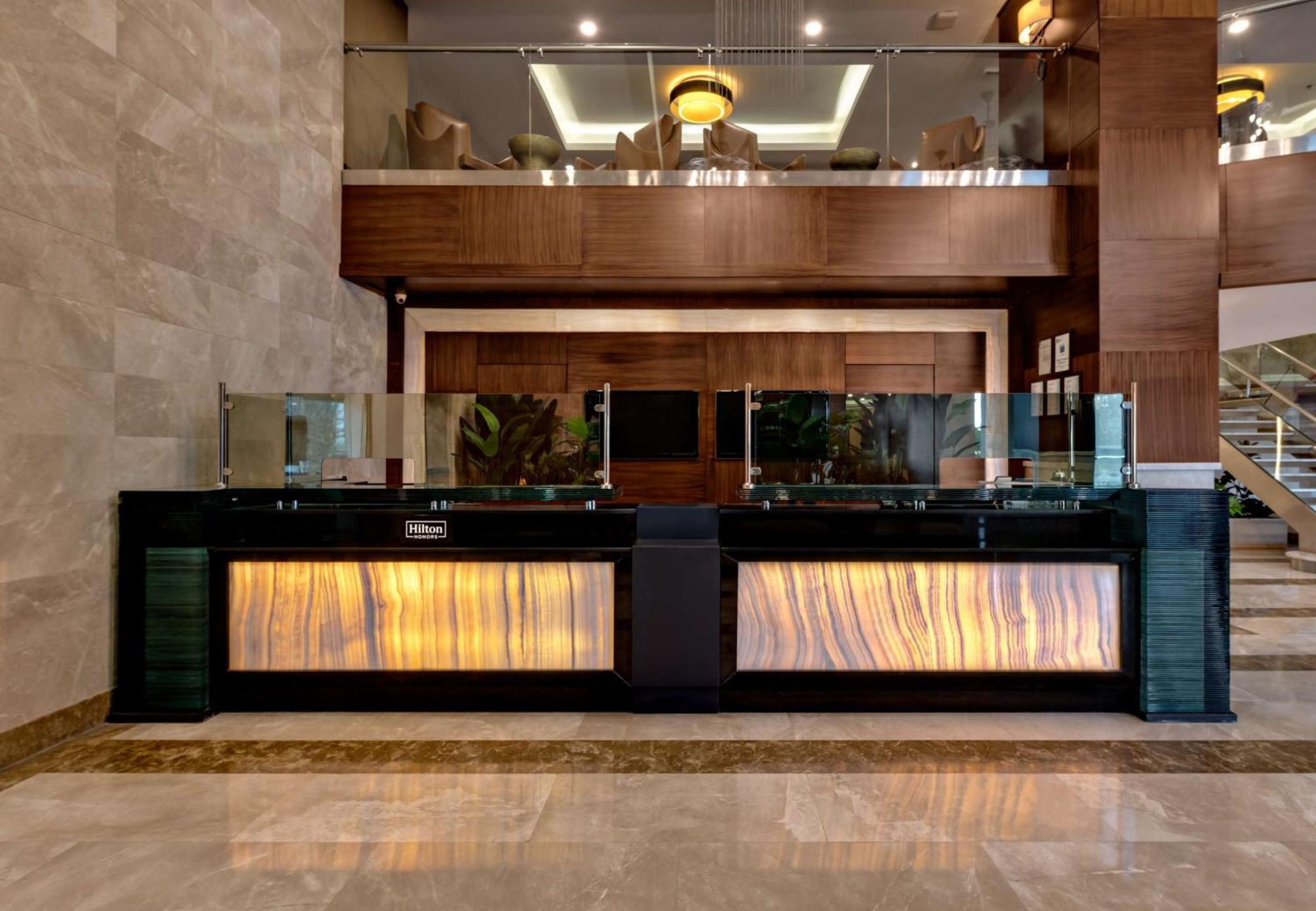 Doubletree By Hilton Van Exterior foto